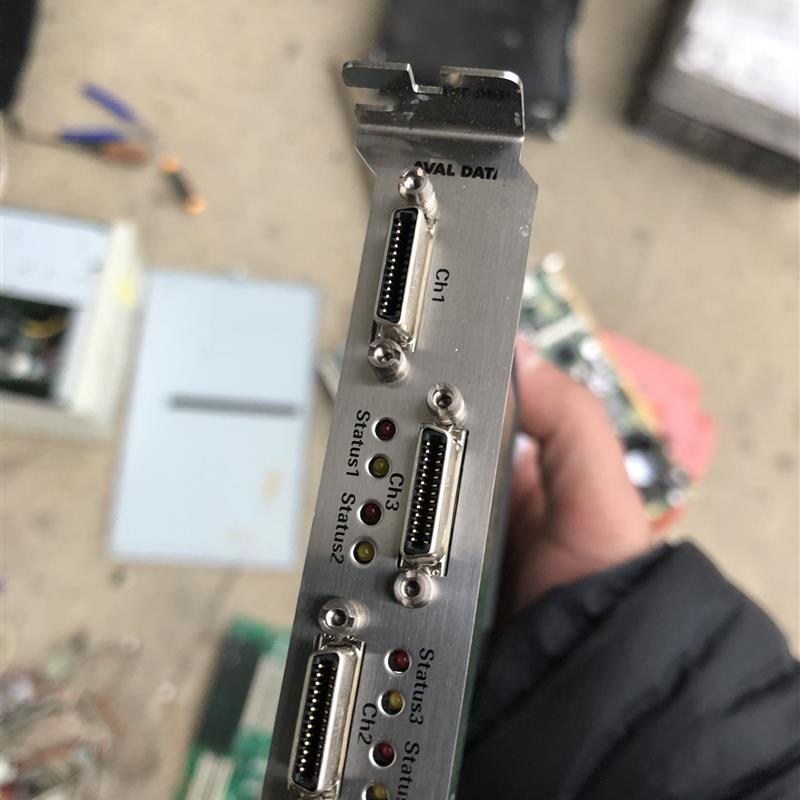 新到 AVAL DATA APX 3324A  APX 3326A Camera Link   议价
