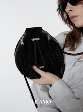 LeAMO原创嬉皮复古音乐节风麂绒磨砂摇滚机车朋克迷你斜挎流苏包