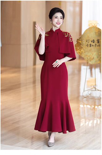 高端定制喜妈妈婚宴礼服裙鎏金花卉刺绣东方雅致气场得体显贵