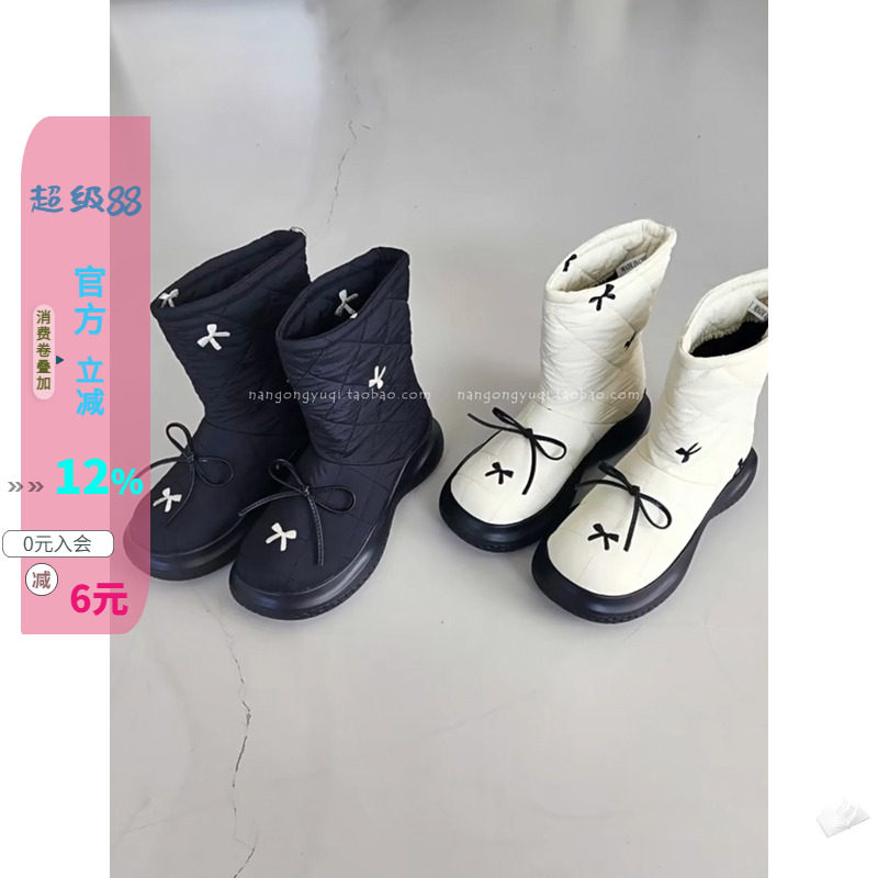刺绣蝴蝶结防水厚底保暖雪地靴
