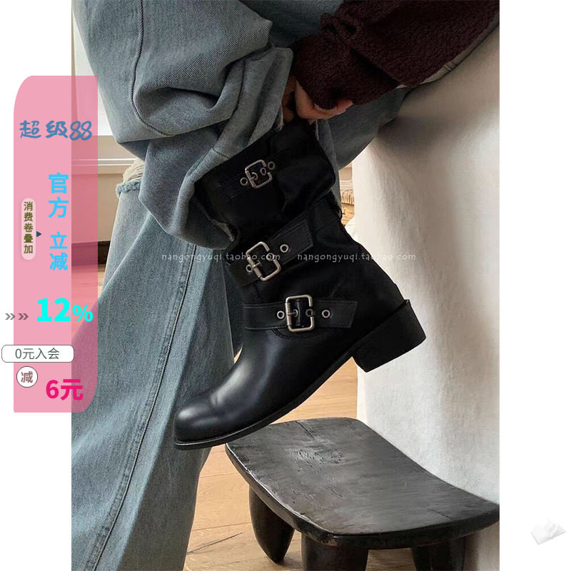 软面皮松弛感皮带扣中筒靴