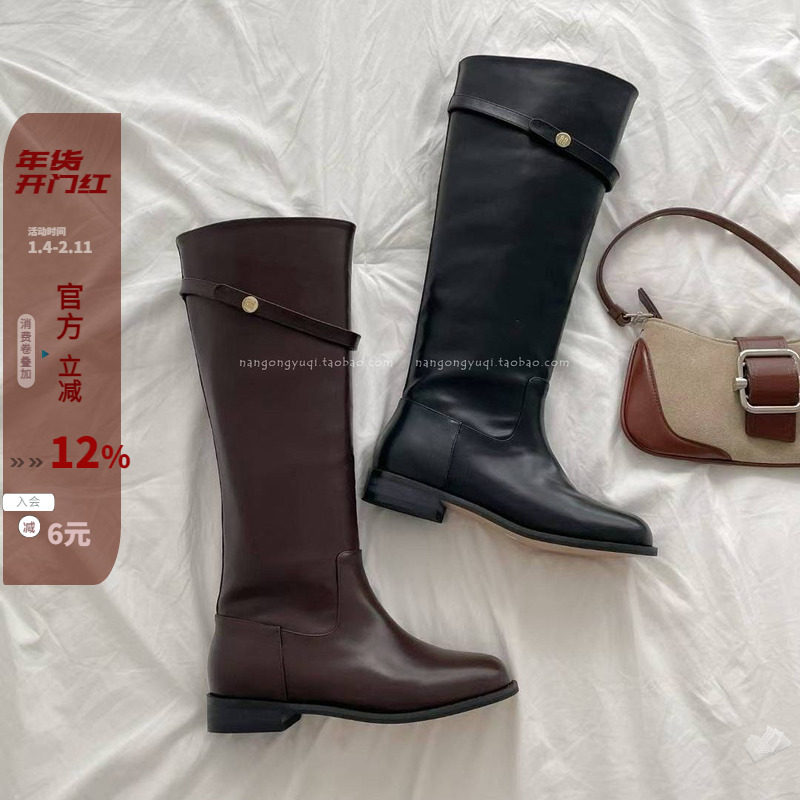 韩国东大门女鞋25秋新款英伦休闲简约金属皮带扣低跟高筒靴骑士靴,女鞋,骑士靴,淘宝优惠券,粉丝福利购,淘宝优惠卷