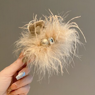 新款粉色羽毛大抓夹秋冬新款超仙时鸵鸟毛毛夹子后脑勺盘发夹发抓