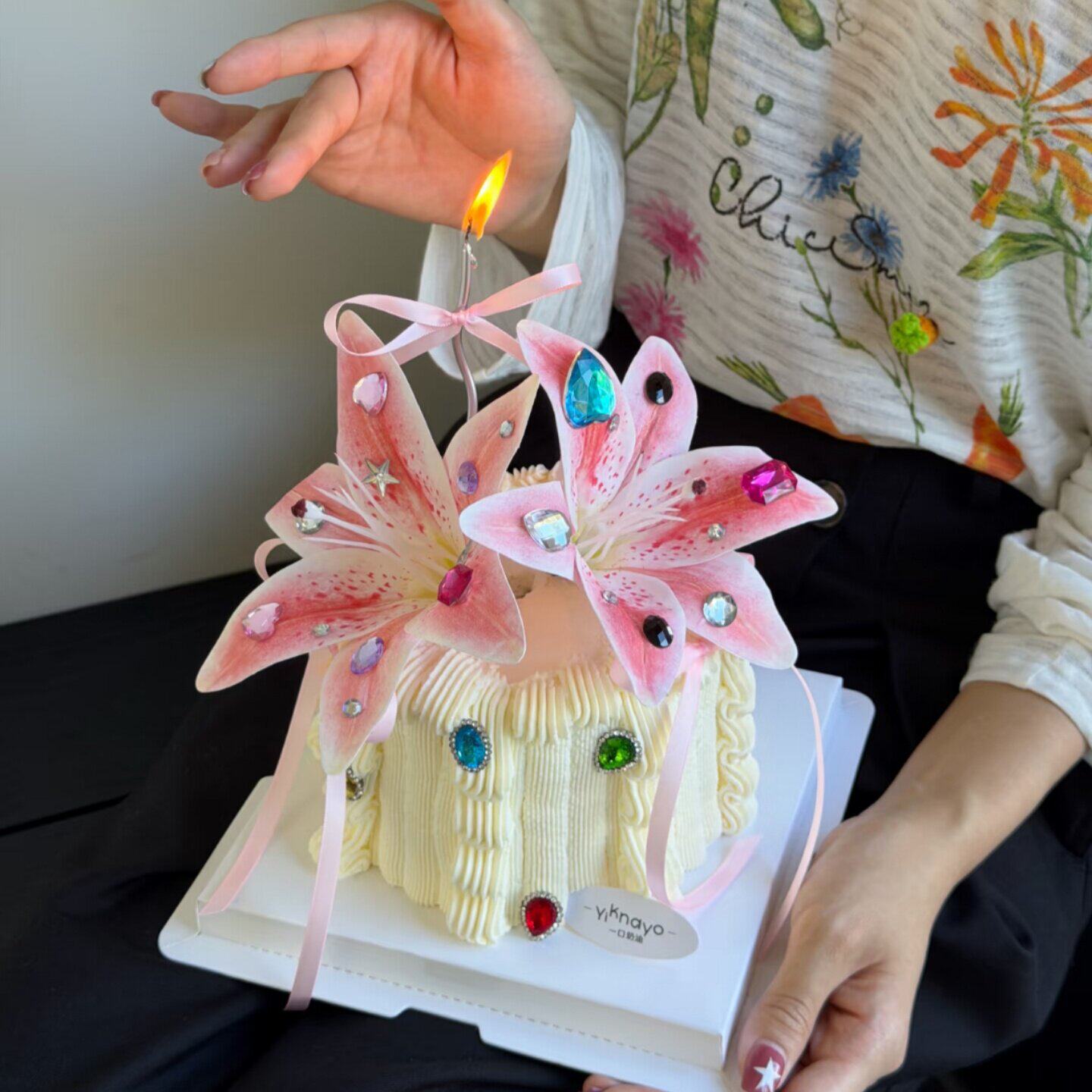 网红ins风百合花蛋糕装饰钻石爱心摆件氛围感女神仙女生日装扮