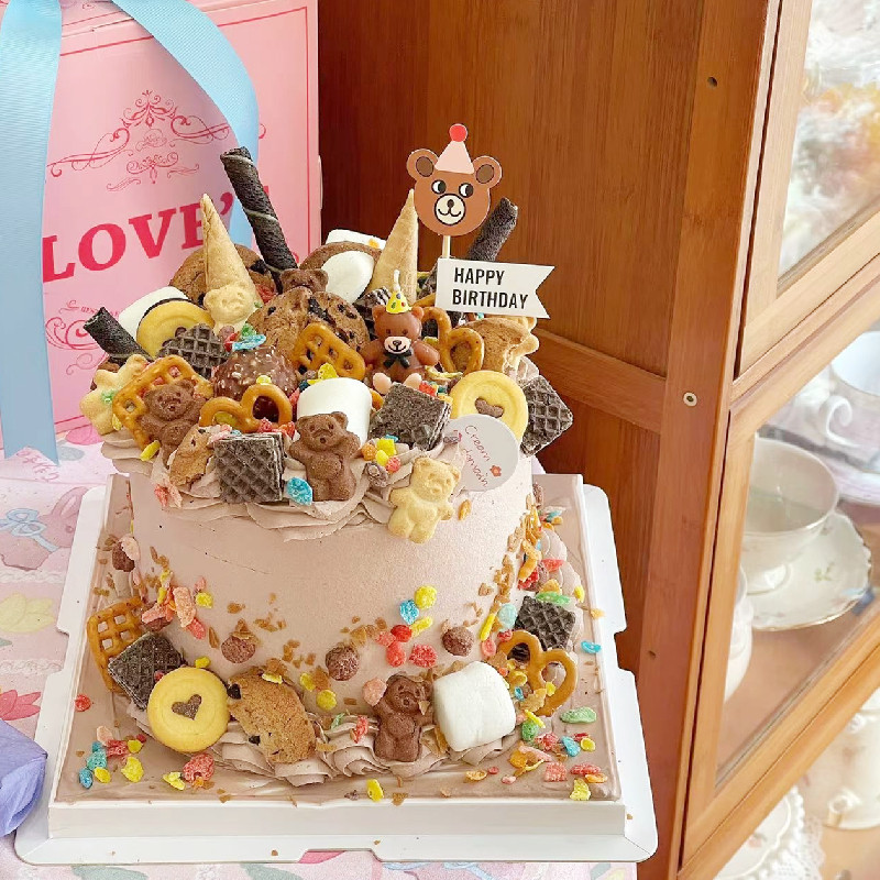 儿童可爱卡通小熊饼干摆件生日烘焙蛋糕装饰小熊图案饼干点心插件