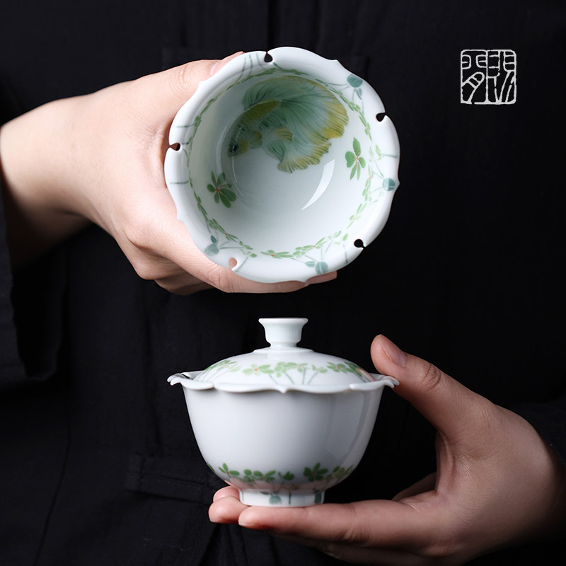 C赐闲堂釉下彩孔雀鱼邂逅花边盖碗二才泡茶器敬茶盖杯功夫茶具