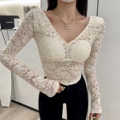 辣妹内搭纯色胸垫短款 秋冬新款 打底衫 女修身 法式 V领性感蕾丝长袖