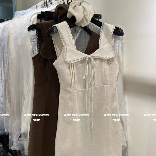 蕾丝拼接设计感吊带连衣裙短裙