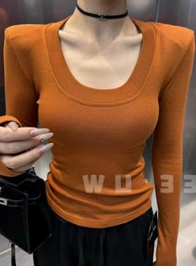 wu.33韩版秋冬新款纯欲显瘦羊绒磨毛设计感u领打底衫正肩T恤上衣