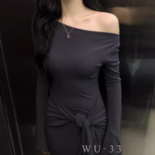 wu33加绒连衣裙25冬季新款纯欲收腰显瘦系带设计感露肩长裙打底裙