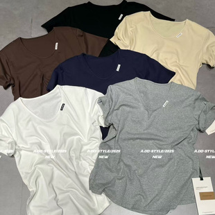 ADD上衣2025早秋新款 T恤打底 百搭宽松显瘦字母贴标设计感v领短袖