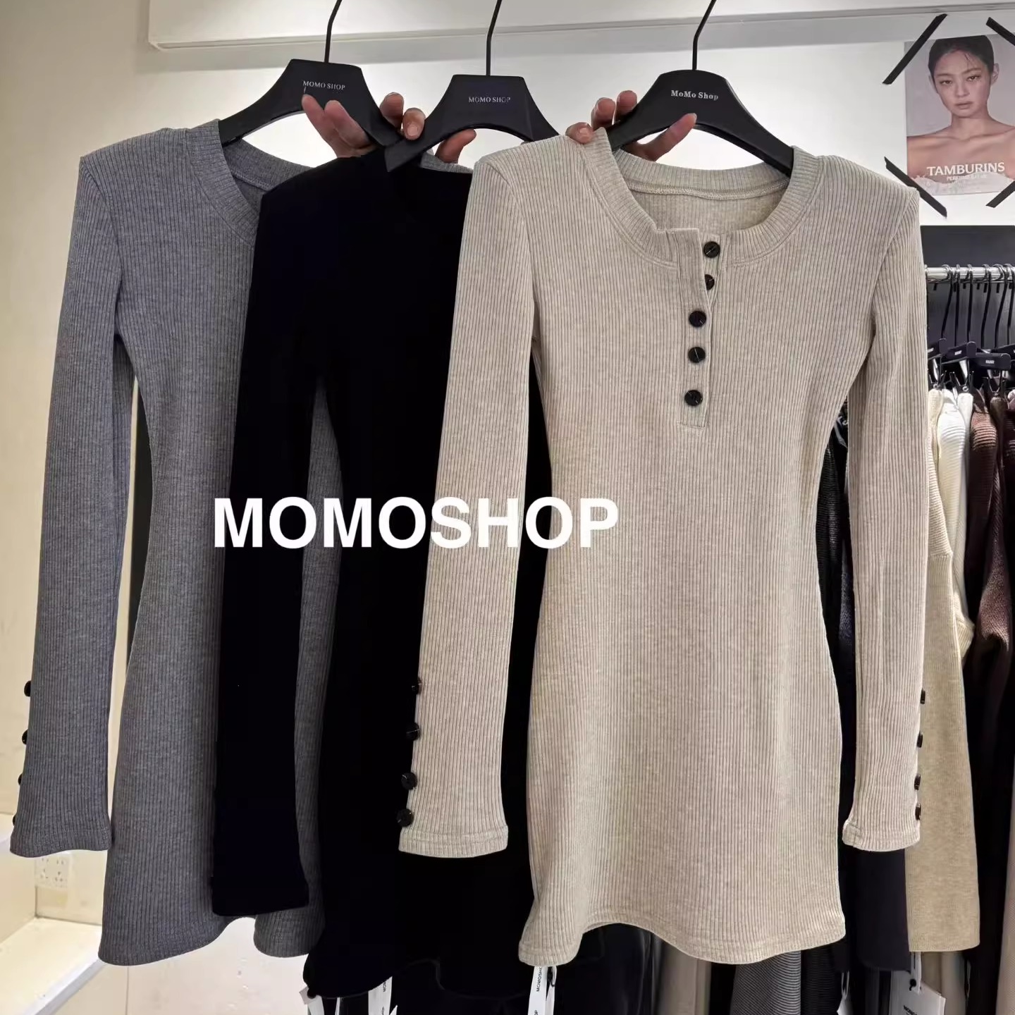 气质显瘦单排扣设计感加绒连衣裙