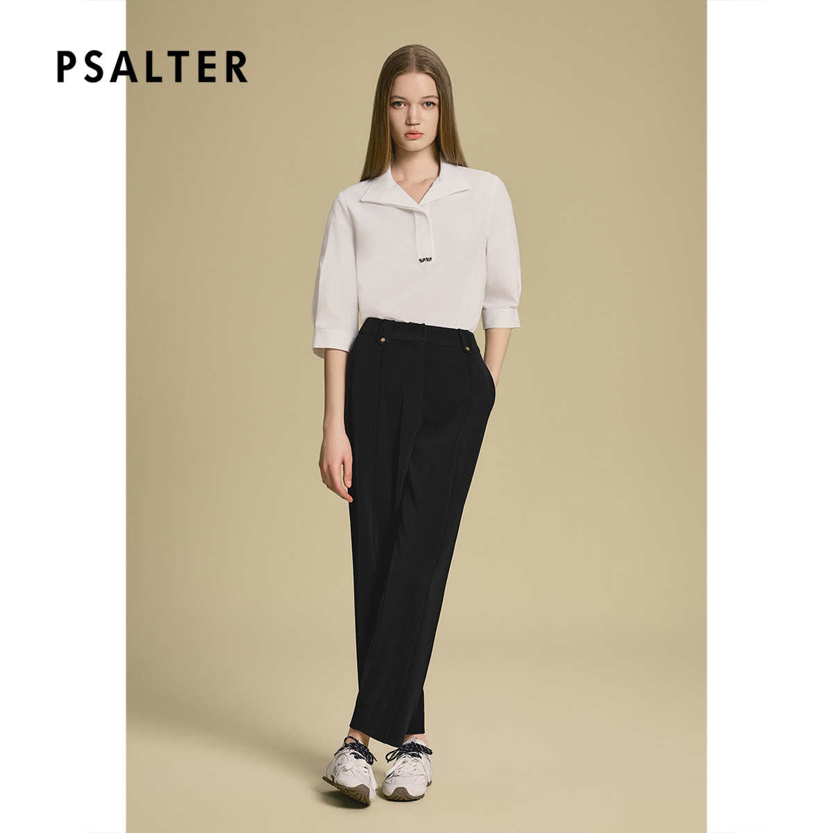 诗篇专选设计感宽松白色衬衫女休闲百搭V领上衣2025夏款