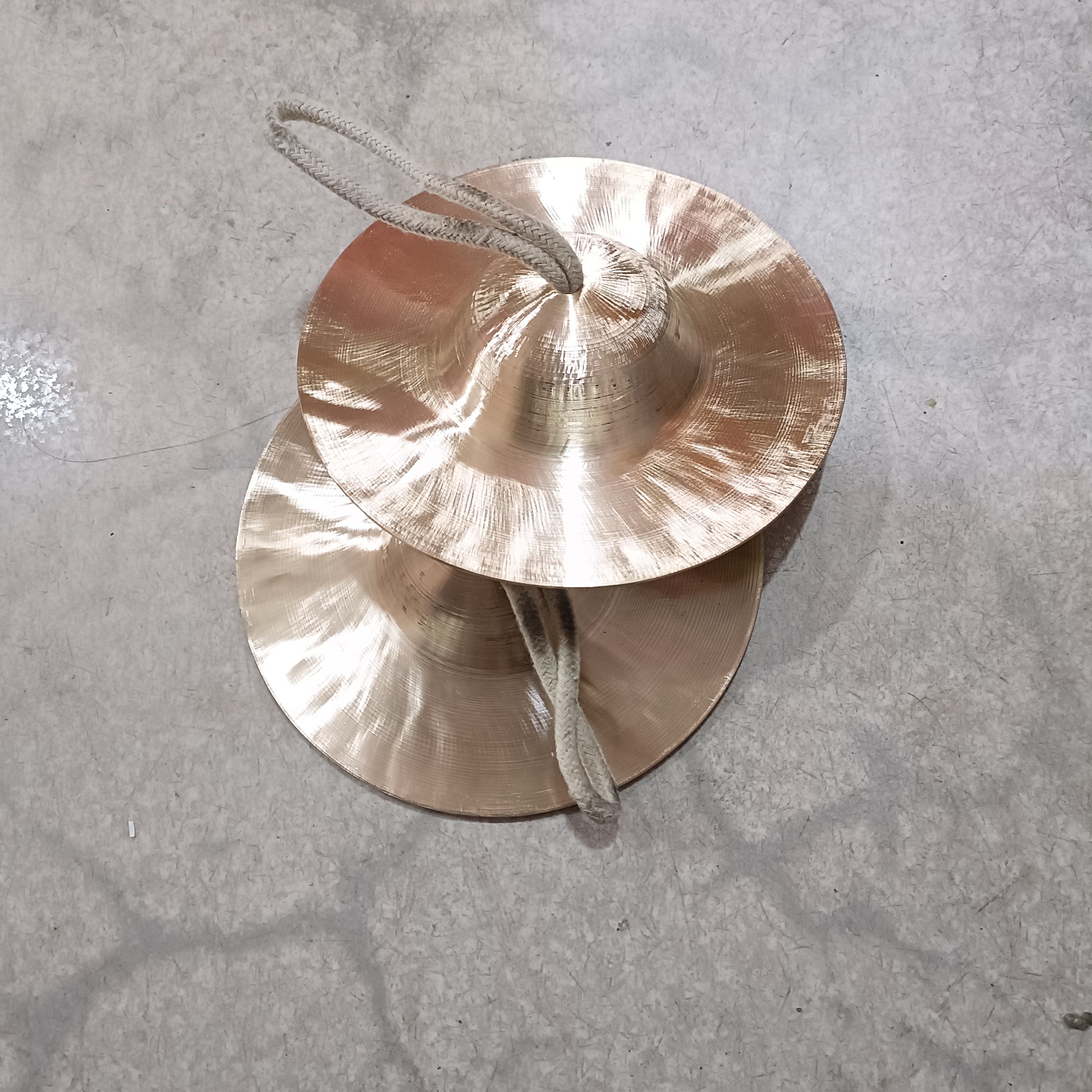 18公分 1.6斤 响铜水镲 京镲