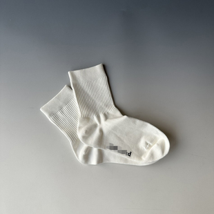 轻奢白色运动袜长绒棉女袜中筒袜时尚高品质袜子吸汗透气户外休闲