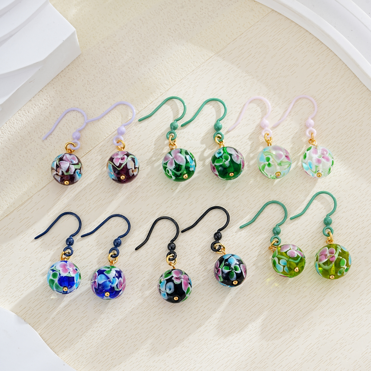 国风款生物瓷耳钩琉璃花球耳环