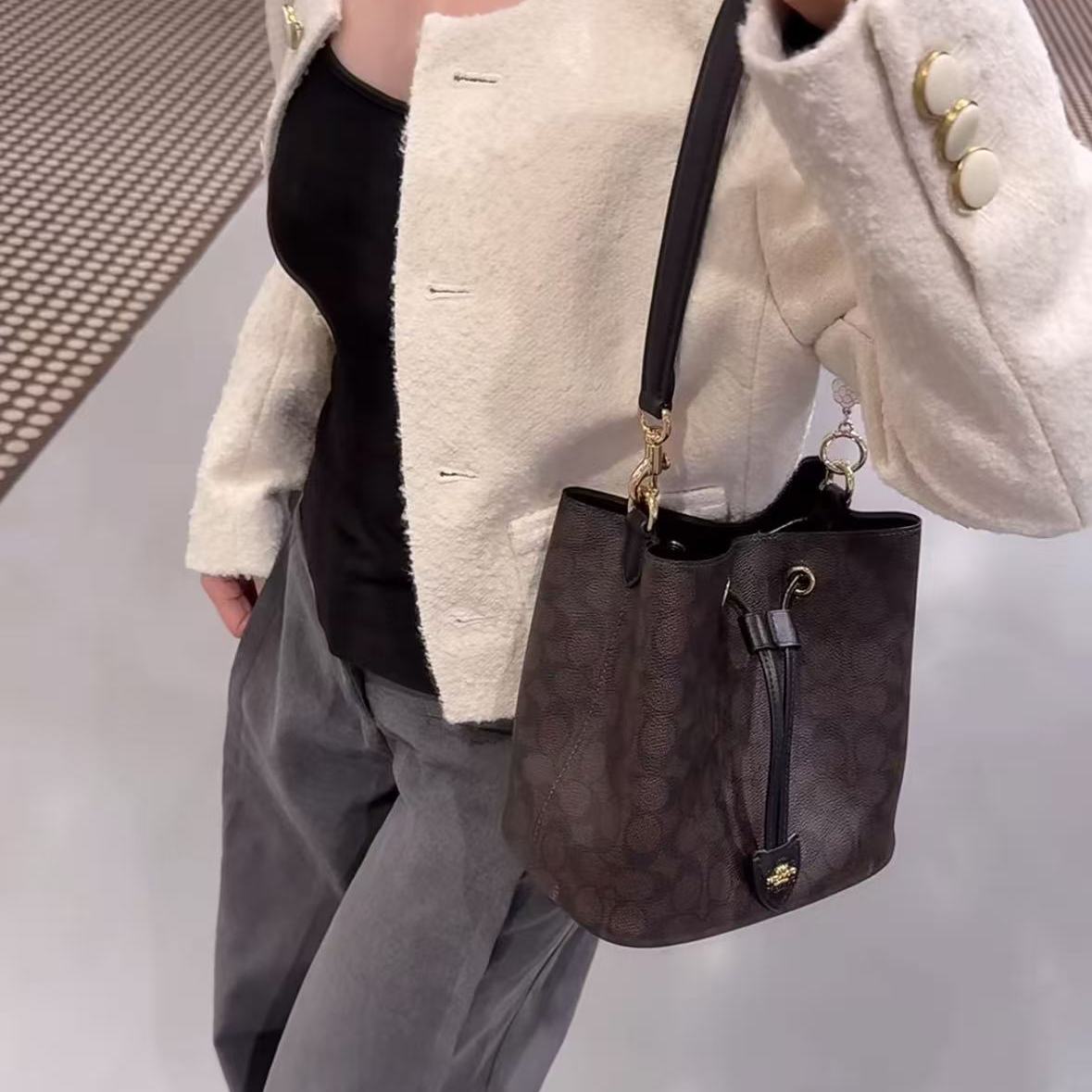 蔻家 水桶棕黑色-编码A85