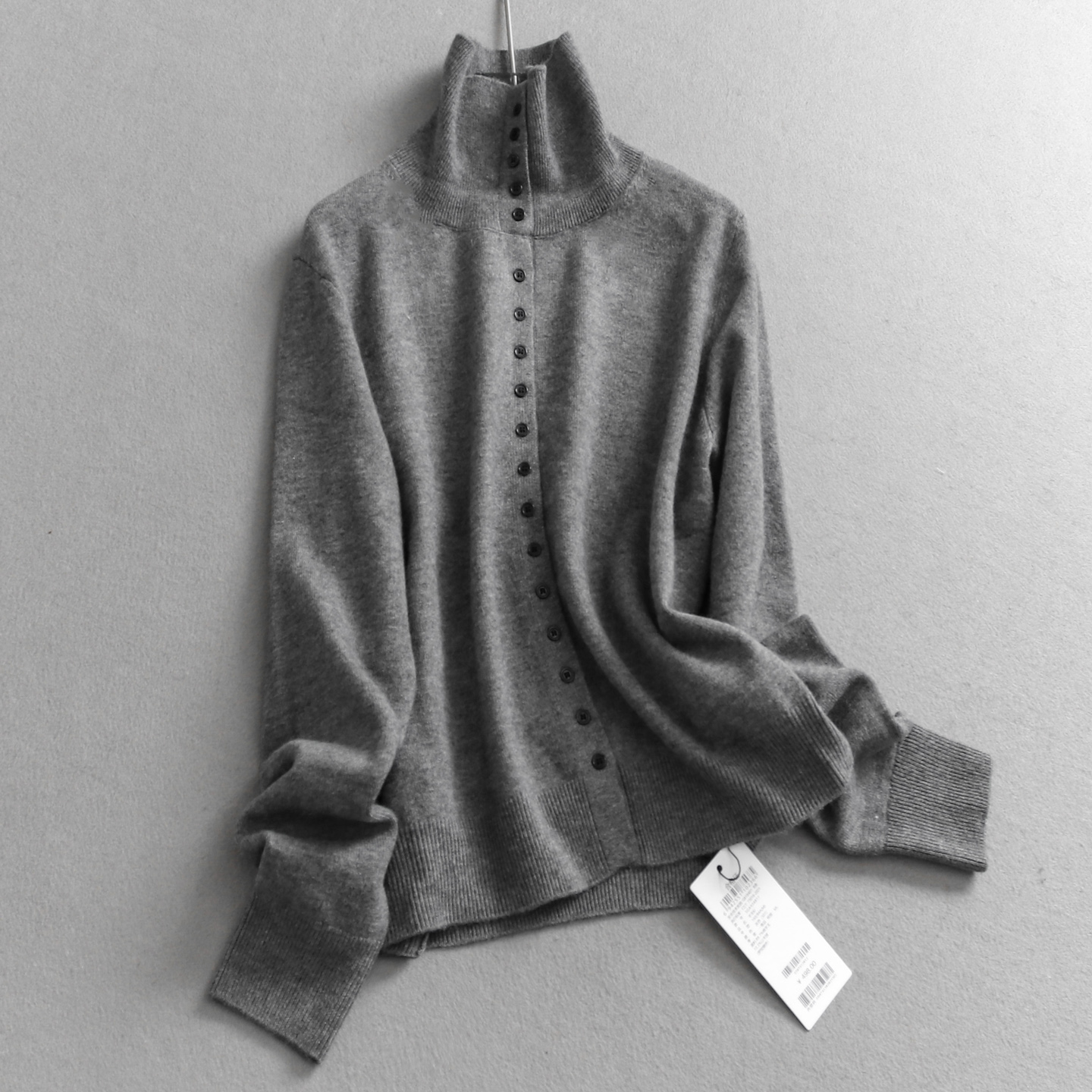 纯色高领单排扣羊毛混纺宽松毛衣