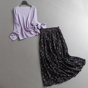 V196 可配一整套碎花半身裙女套装 纯色软糯宽松显瘦圆领长袖 针织衫