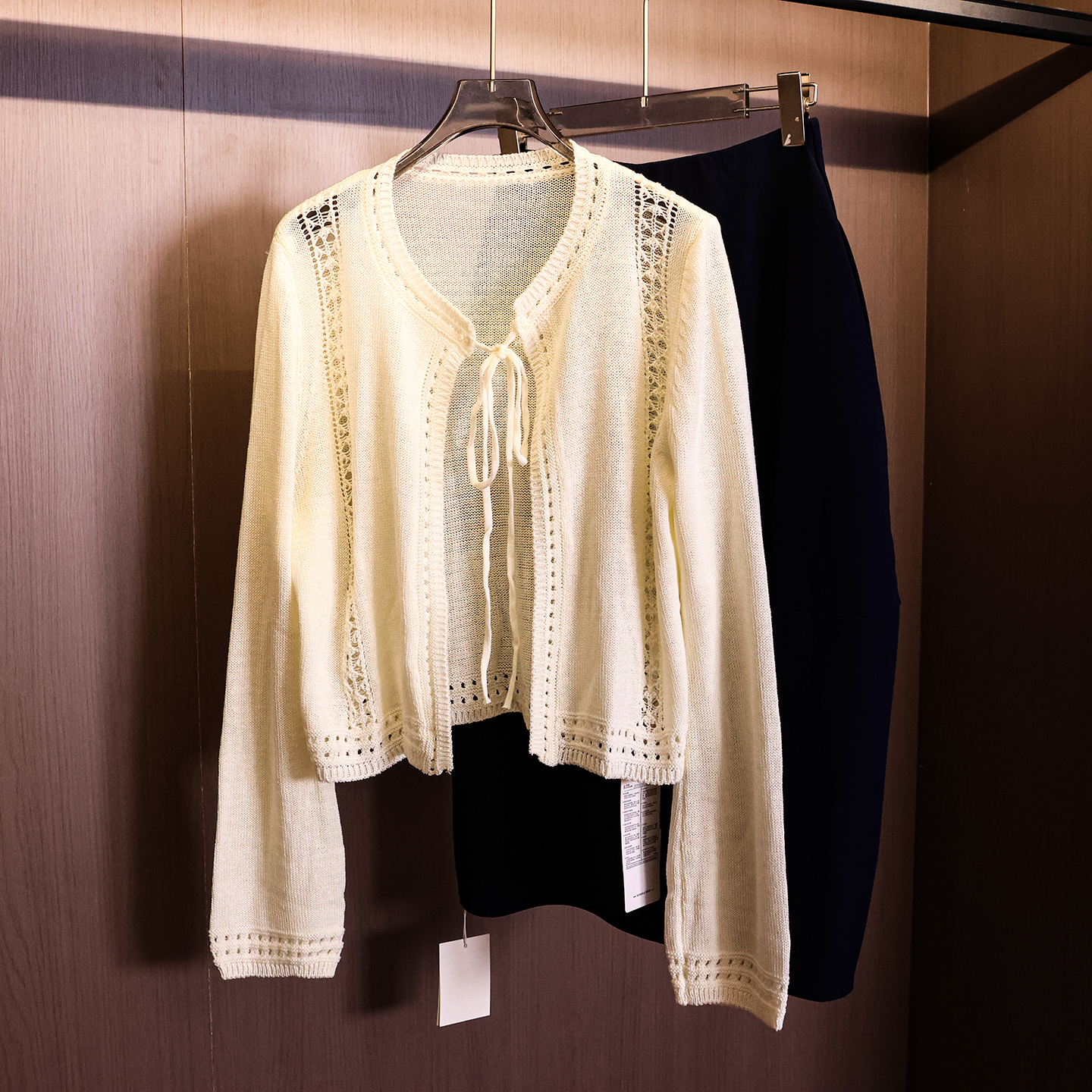 纯色镂空短款系带开衫外套针织衫