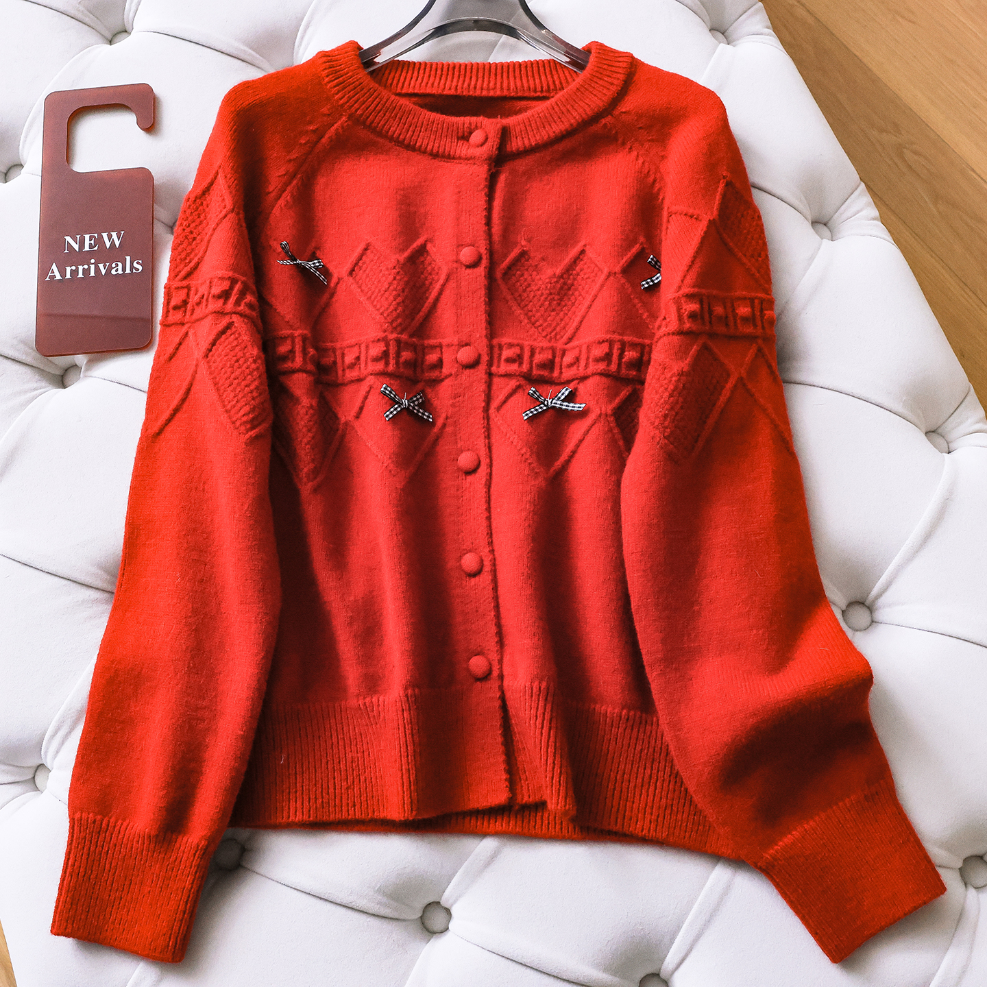 红色蝴蝶结内搭打底洋气毛衣