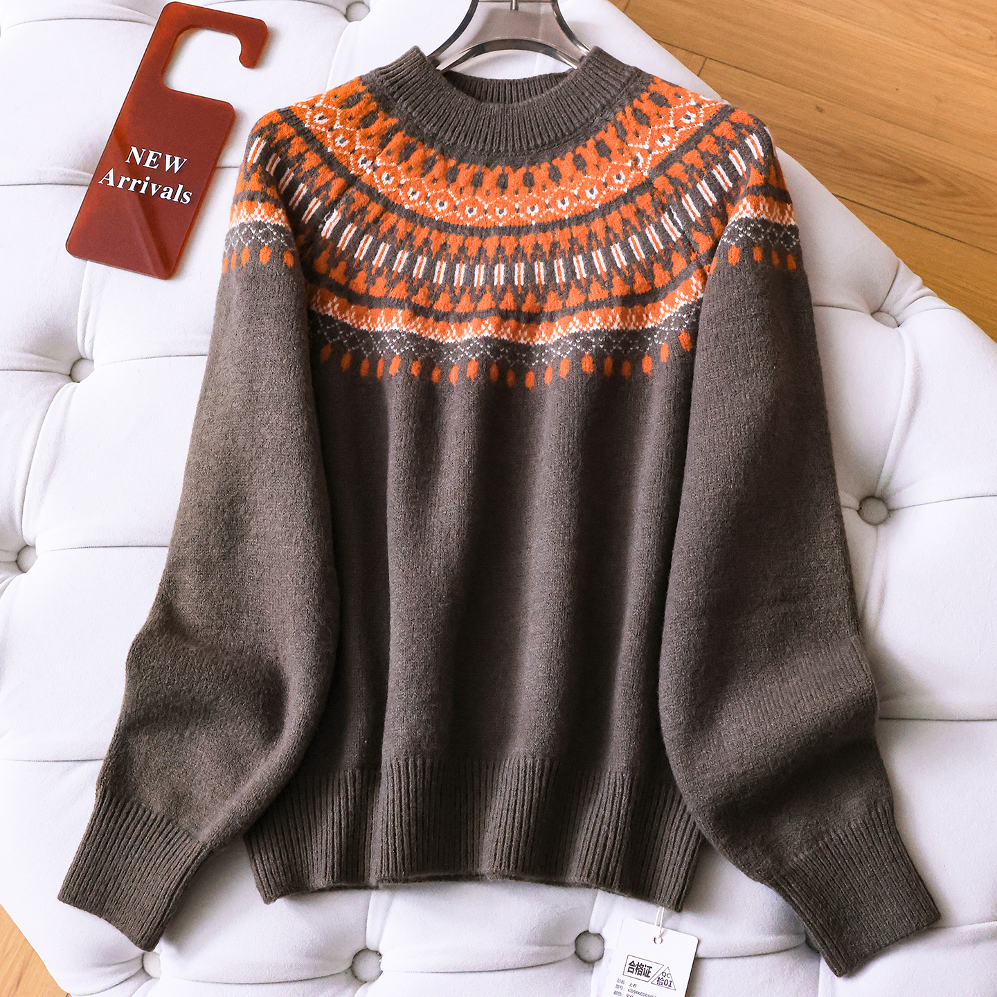 提花圆领插肩袖宽松套头毛衣女