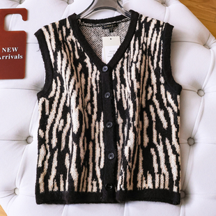 撞色斑马纹V领纽扣开襟无袖 针织毛衣背心叠穿坎肩女马夹马甲Q071