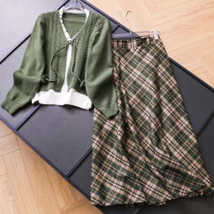 毛衣可配一整套格子半身裙女套装 N899 饰系带长袖 撞色假两件花朵装