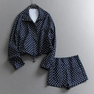 女E160 套装 复古波点翻领抽绳宽松长袖 外套可配一整套对称口袋短裤
