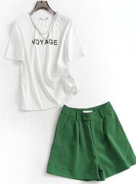 字母图案串珠链条饰显瘦圆领短袖休闲T恤+绿色阔腿短裤女套装S339