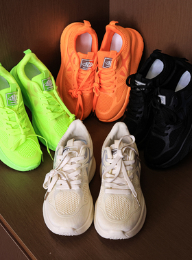 专业跑步鞋男女款轻便减震透气跳绳马拉松慢跑鞋软底运动鞋女C195