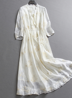 重工绣花七分袖花边V领系带收腰显瘦气质优雅长裙a字连衣裙女Z015