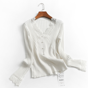 春季 针织衫 新款 打底女式 长袖 L644纯色蕾丝花边相拼纽扣饰显瘦修身