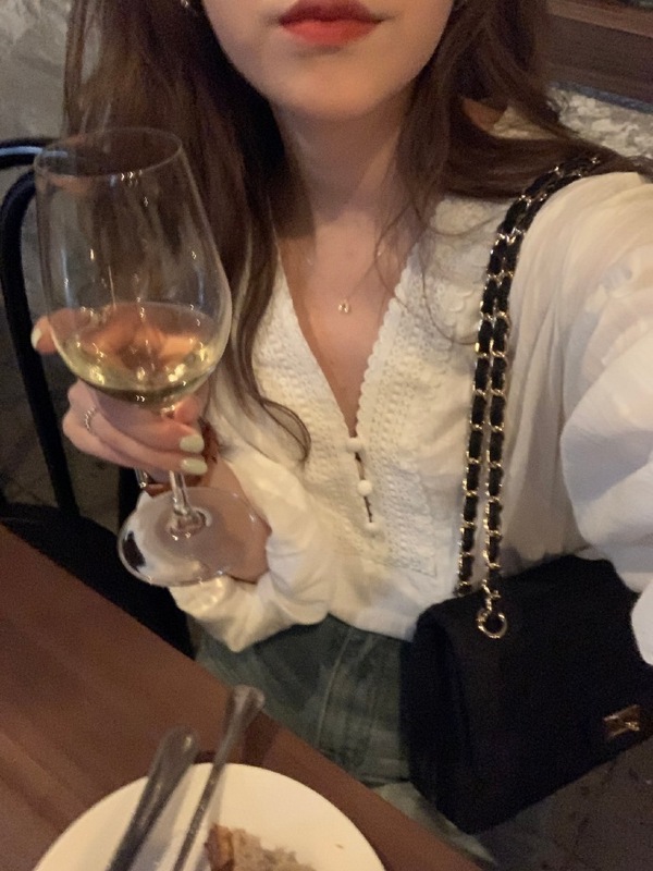 Korean loose V-neck lace stitching shirt women's 2021 summer foreign style small shirt slim top