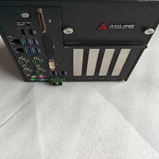 ADLINK凌华工控机 MXC-6303D，实物拍摄，成色如