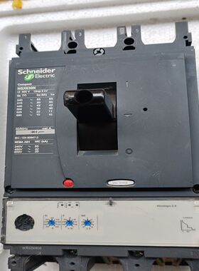 塑壳断路器开关，3P 400A,630.3P，实物照片