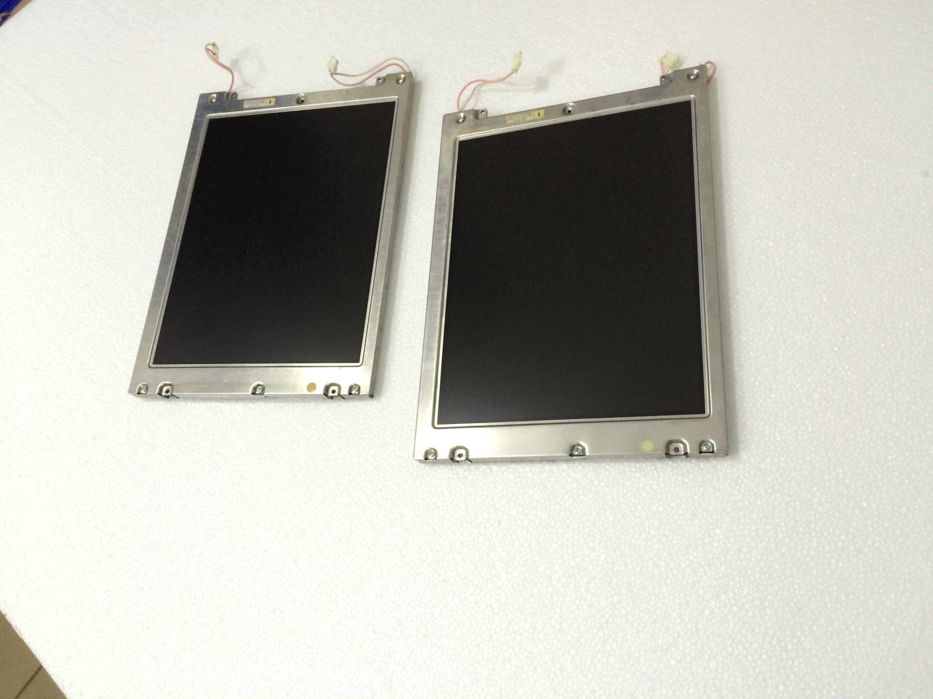 ltm10c209 LTM10C210 LTM10C273原装东芝10.4寸