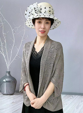 秋季冰丝披肩女外搭配裙子百搭防晒空调房护颈针织薄款小外套开衫
