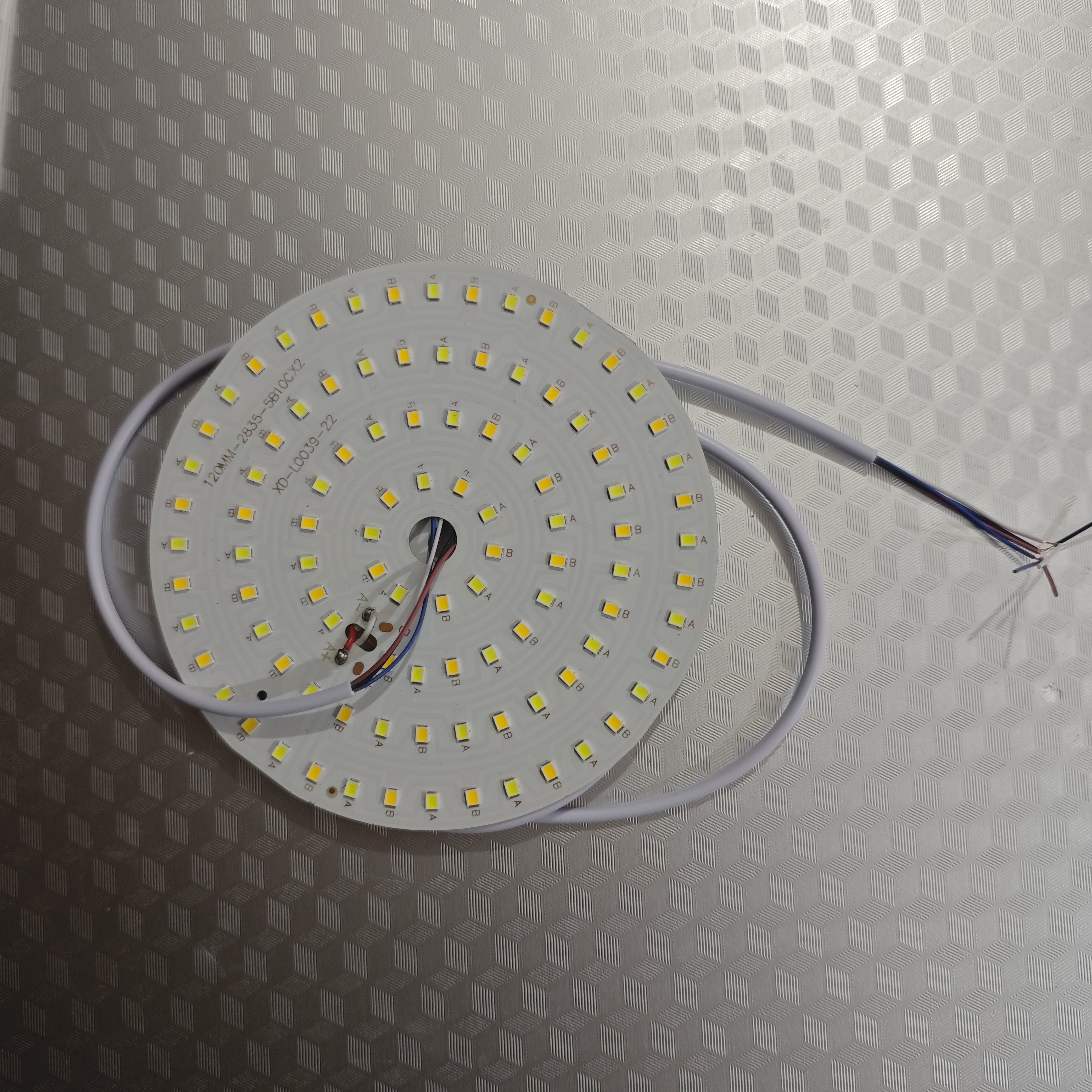 led三色贴片120mm直径吊灯用双色2835灯珠灯片
