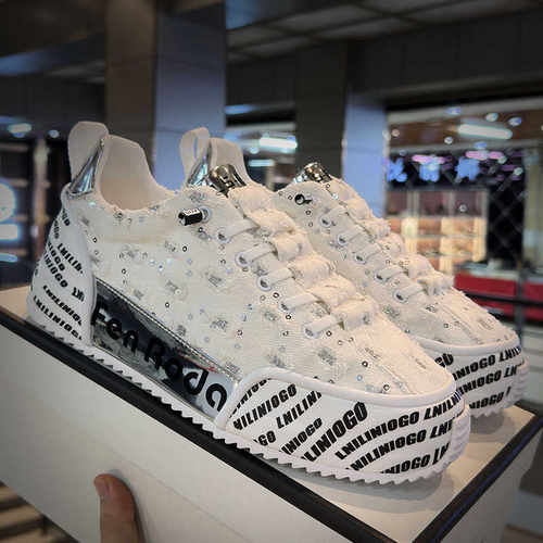 夏季网红炫彩男鞋隐形增高痞帅