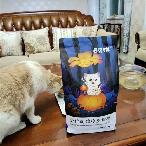 西装猫乳鸽烘焙猫粮成猫幼猫通用全价谷鲜肉冻干猫粮