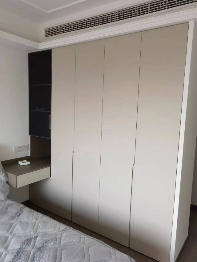 爱格福人千年舟欧松板兔宝宝肤感Pet高光OSB橱柜酒柜全屋工厂图片