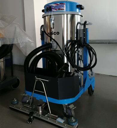 3.6KW大功率工业吸尘器 吸力大 质量可靠 进口电机 售后无忧