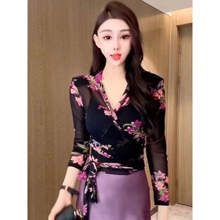 秋季 薄款 水墨画小披肩收腰绑带v领上衣 女长袖 网纱防晒开衫