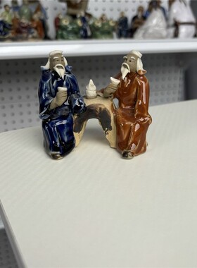 陶瓷双人对酒摆件