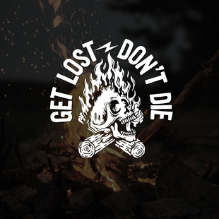 骷髅头火焰汽车户外露营贴纸SUV越野牧马人摩托反光后挡风玻璃贴