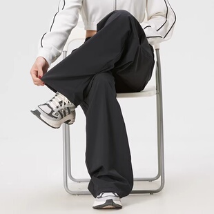 阿迪达斯女裤26春季新款FAV PAR PNT2宽松运动裤休闲伞裤 KS2851