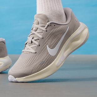 Nike耐克男款鞋子2026夏季新款Journey Run透气跑步鞋FN0228-012