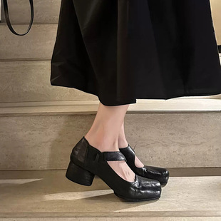 葡萄妈studiolee 高阶质感马皮方头粗跟软面小皮鞋高跟单鞋