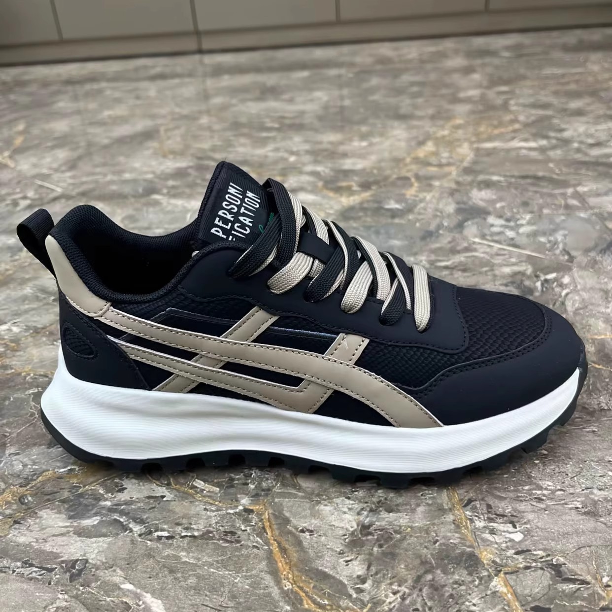 网面透气软底韩版防臭防滑休闲鞋